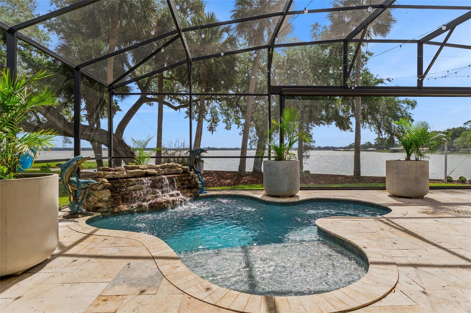 SQUIRREL POINT SUB - Residential