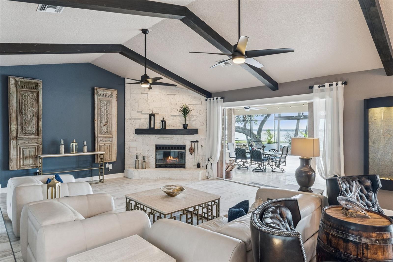 SQUIRREL POINT SUB - Residential