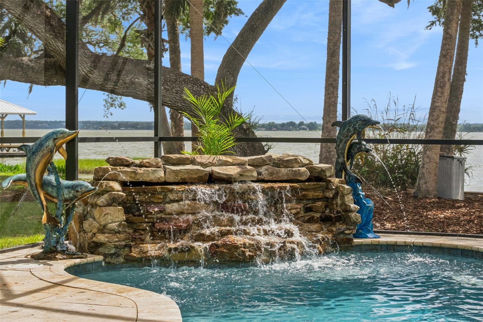 SQUIRREL POINT SUB - Residential