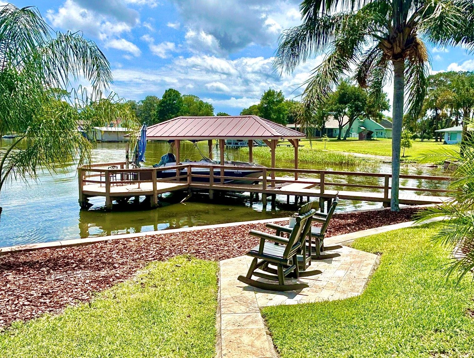 SQUIRREL POINT SUB - Residential