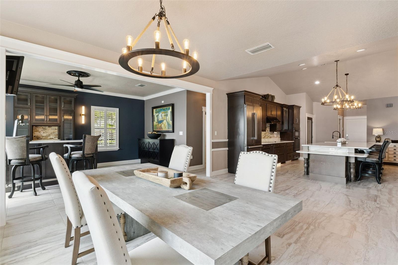 SQUIRREL POINT SUB - Residential