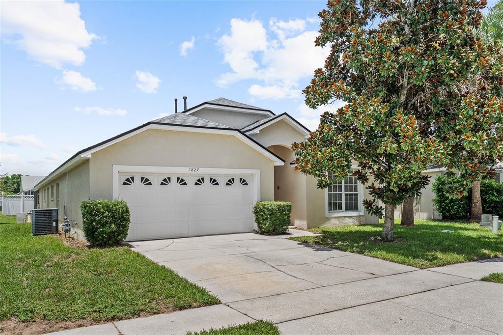 Photo of 7827 Myrtle Oak Lane, Kissimmee, FL 34747 (MLS # O6424877)