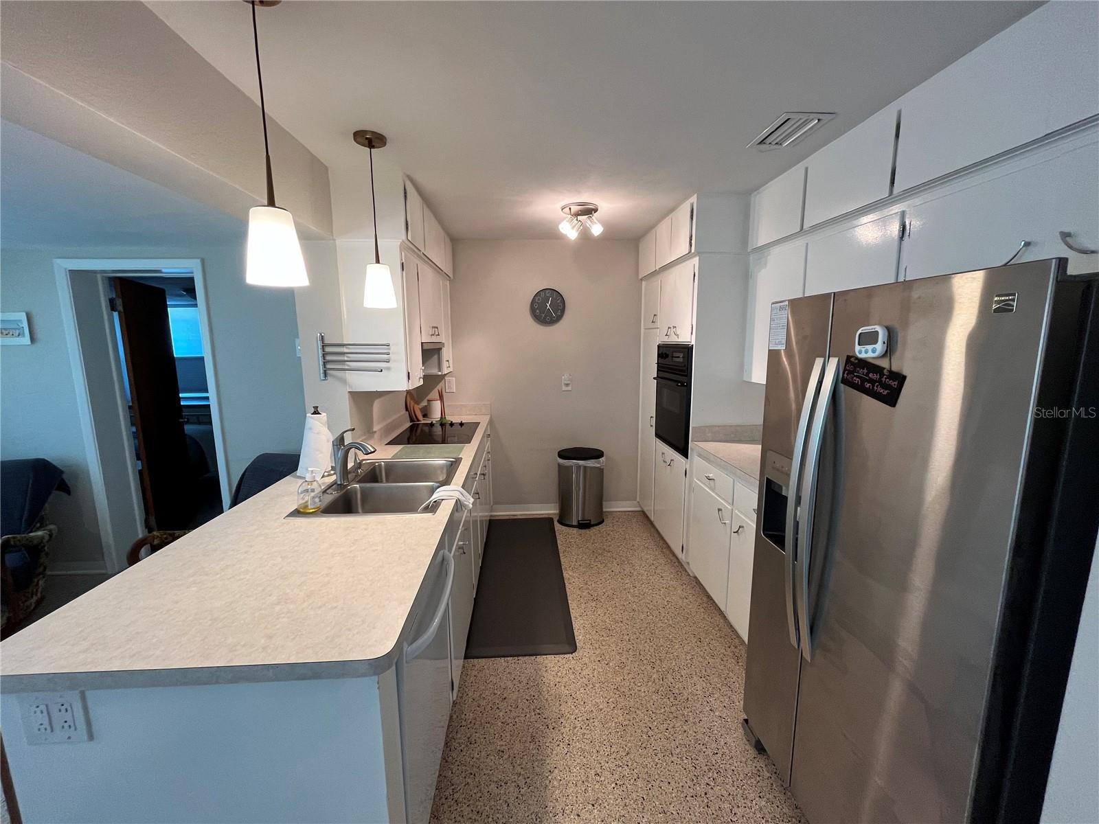 BUENA VISTA SHORES - Residential Lease