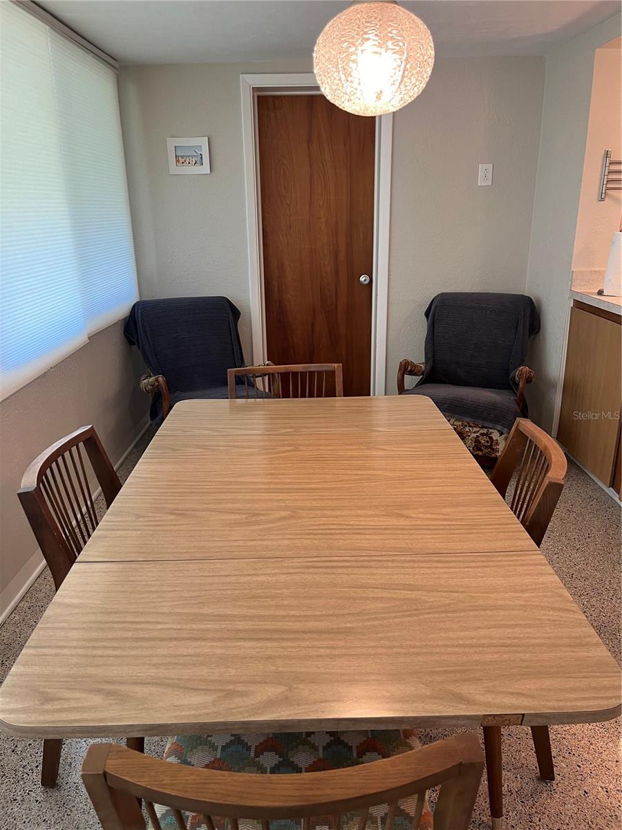 BUENA VISTA SHORES - Residential Lease