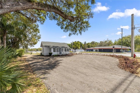 Tiny photo for 401 N Dixie Avenue, Fruitland Park, FL 34731 (MLS # OM732661)