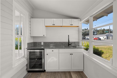 Tiny photo for 401 N Dixie Avenue, Fruitland Park, FL 34731 (MLS # OM732661)