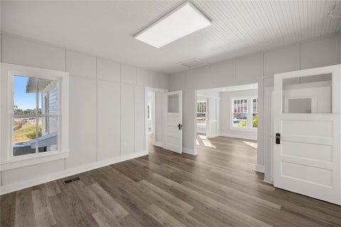 Tiny photo for 401 N Dixie Avenue, Fruitland Park, FL 34731 (MLS # OM732661)