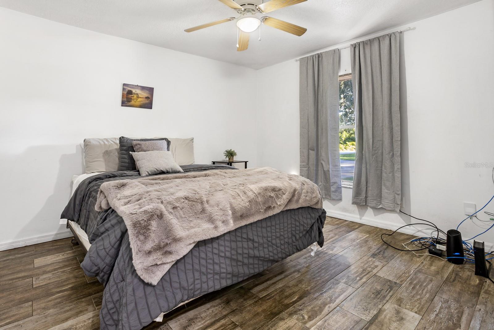 DELTONA LAKES UNIT 27 - Residential