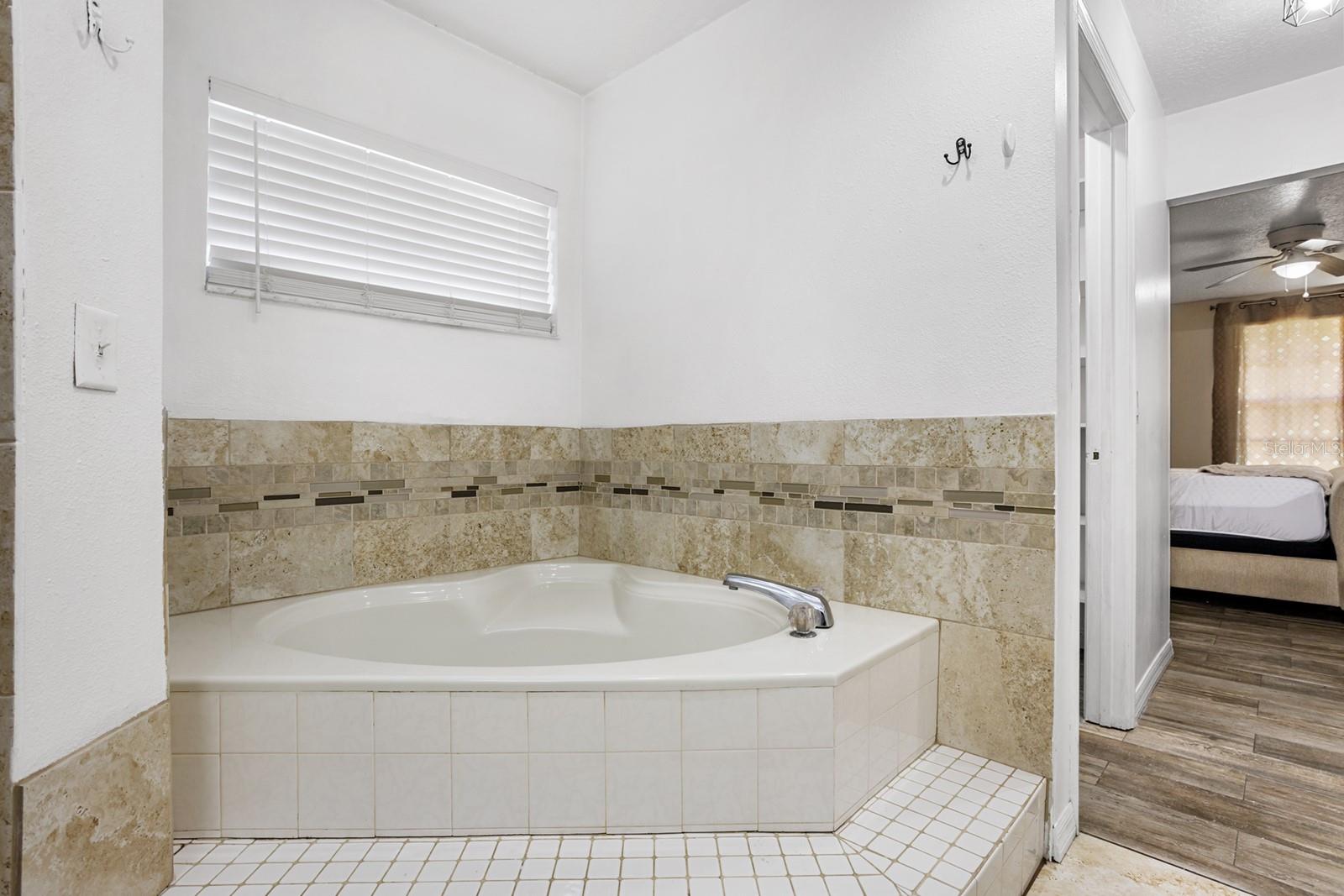 DELTONA LAKES UNIT 27 - Residential