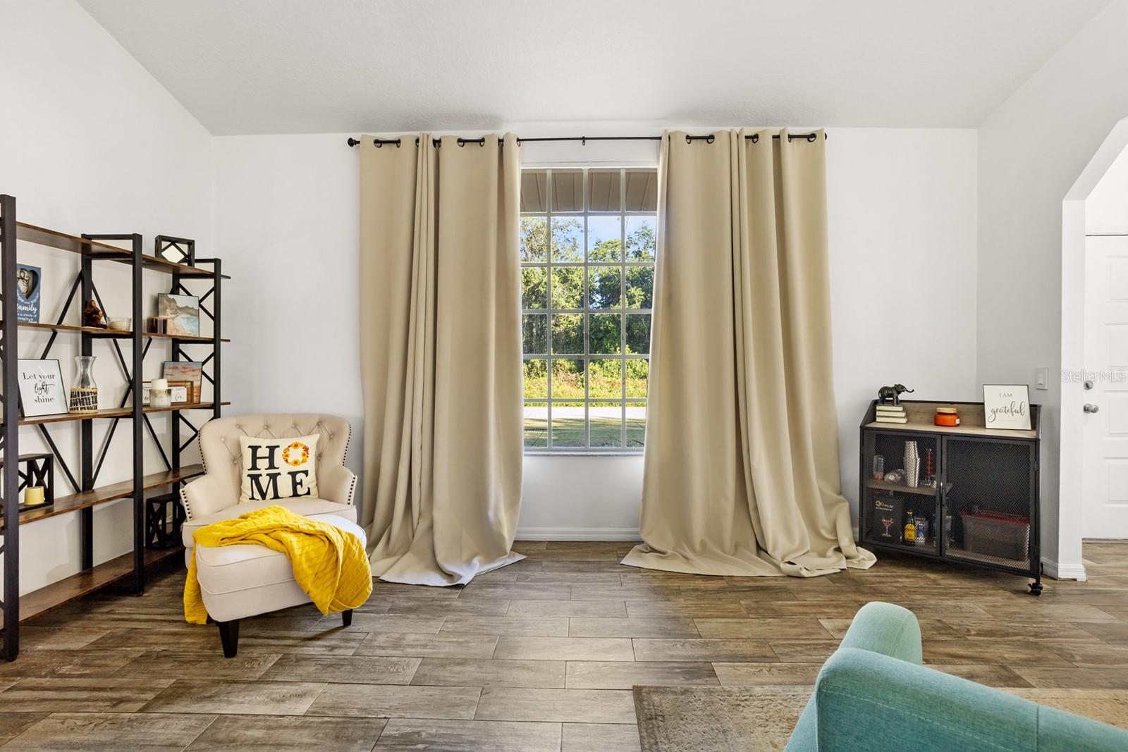 DELTONA LAKES UNIT 27 - Residential