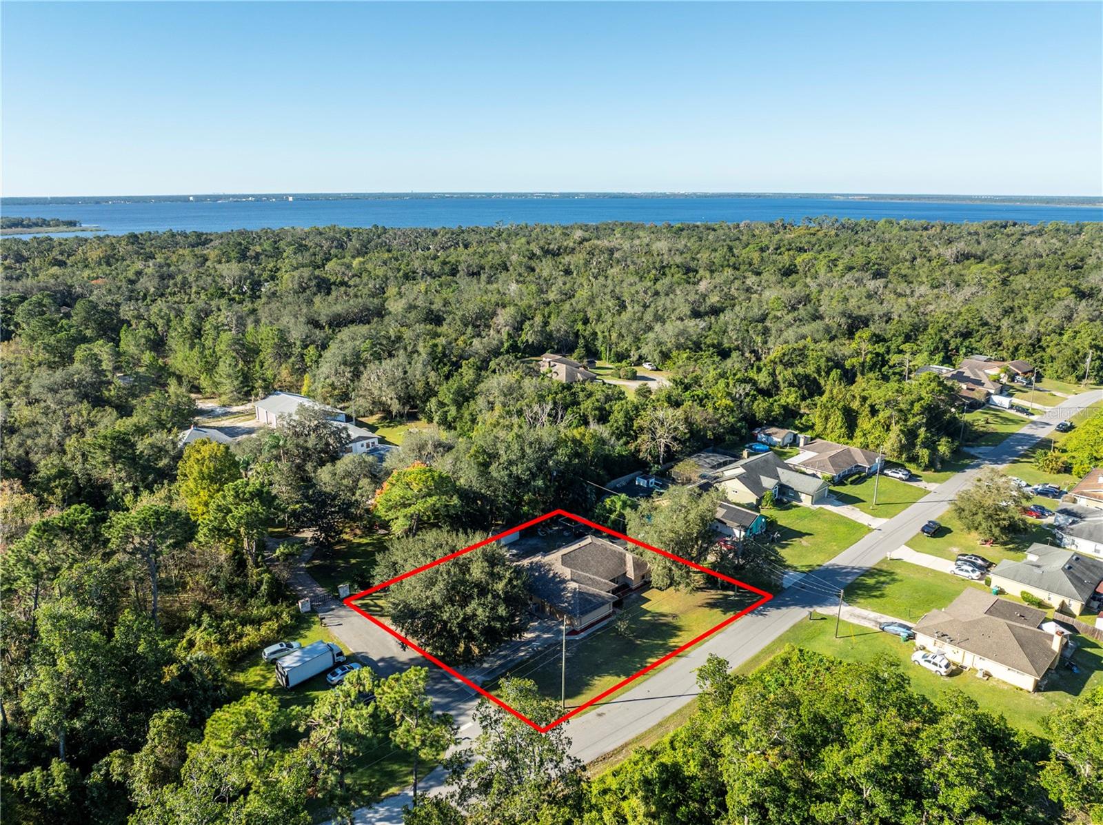 DELTONA LAKES UNIT 27 - Residential