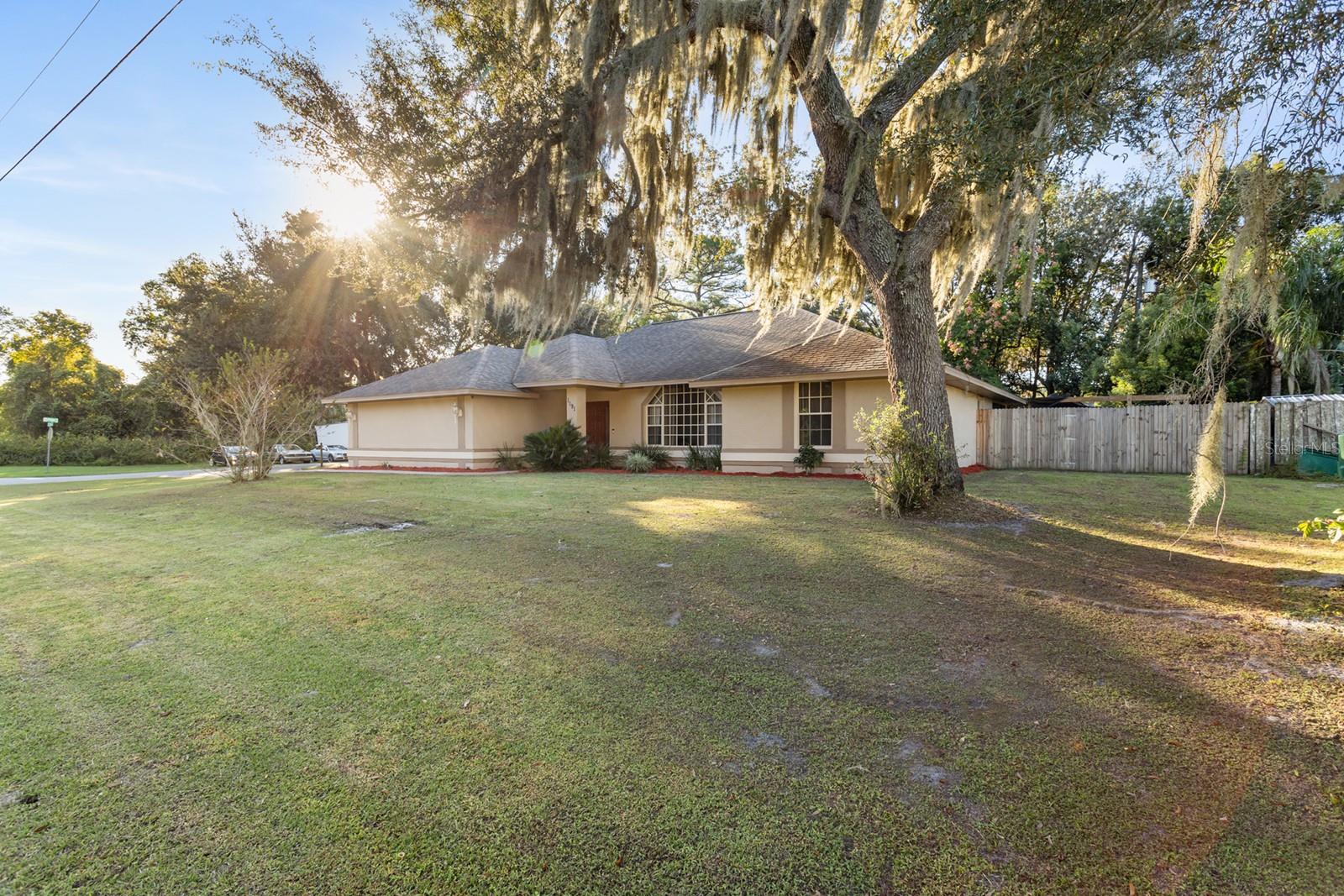 DELTONA LAKES UNIT 27 - Residential