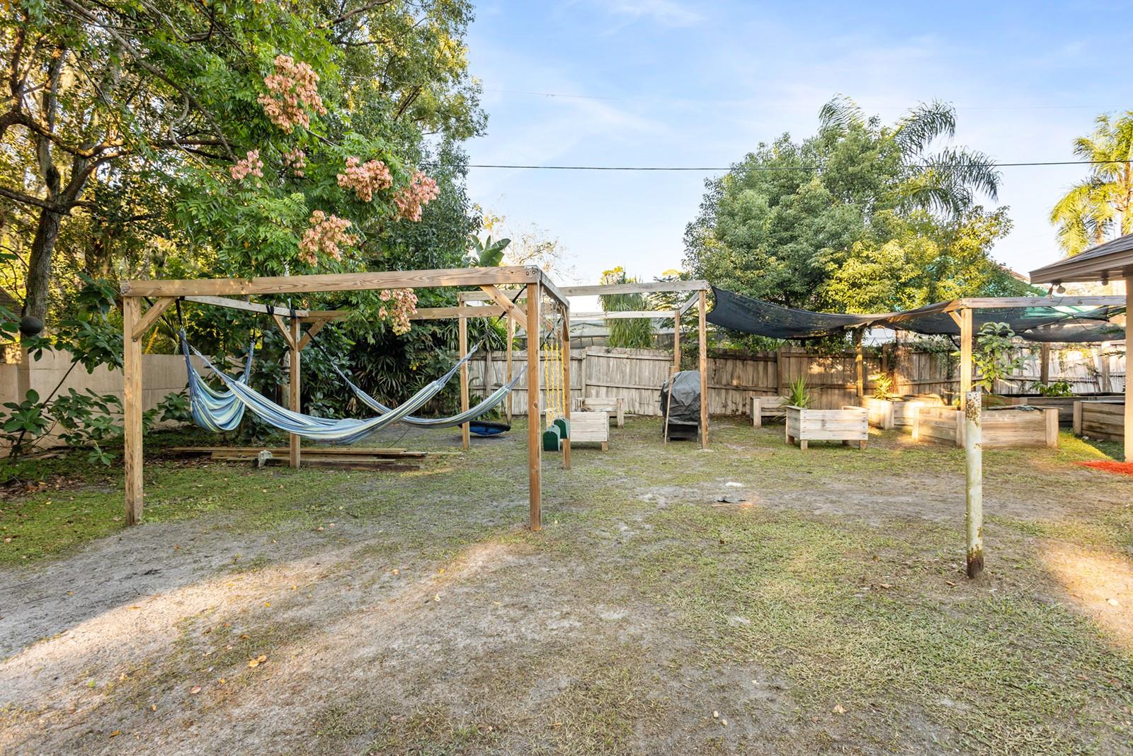 DELTONA LAKES UNIT 27 - Residential