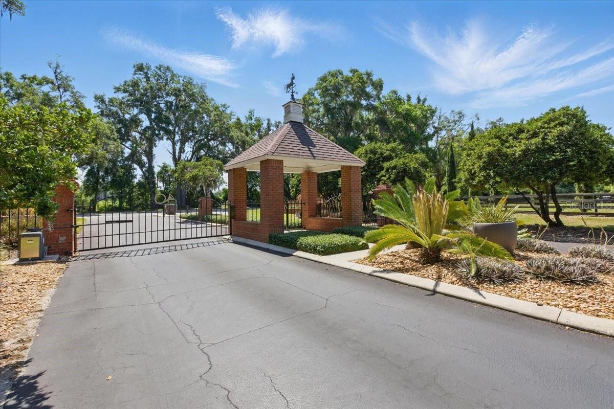 STEEPLECHASE FARMS - Residential