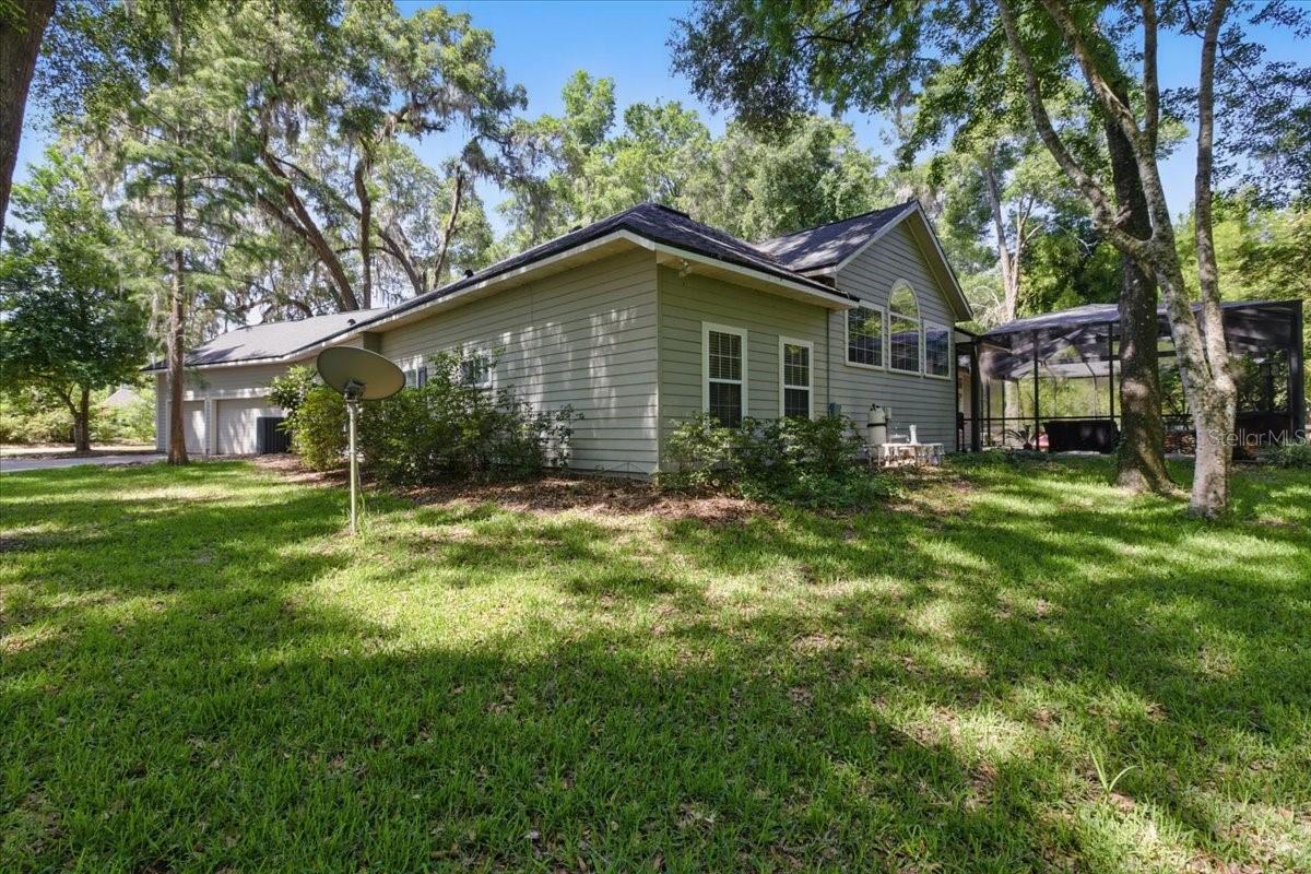 STEEPLECHASE FARMS - Residential