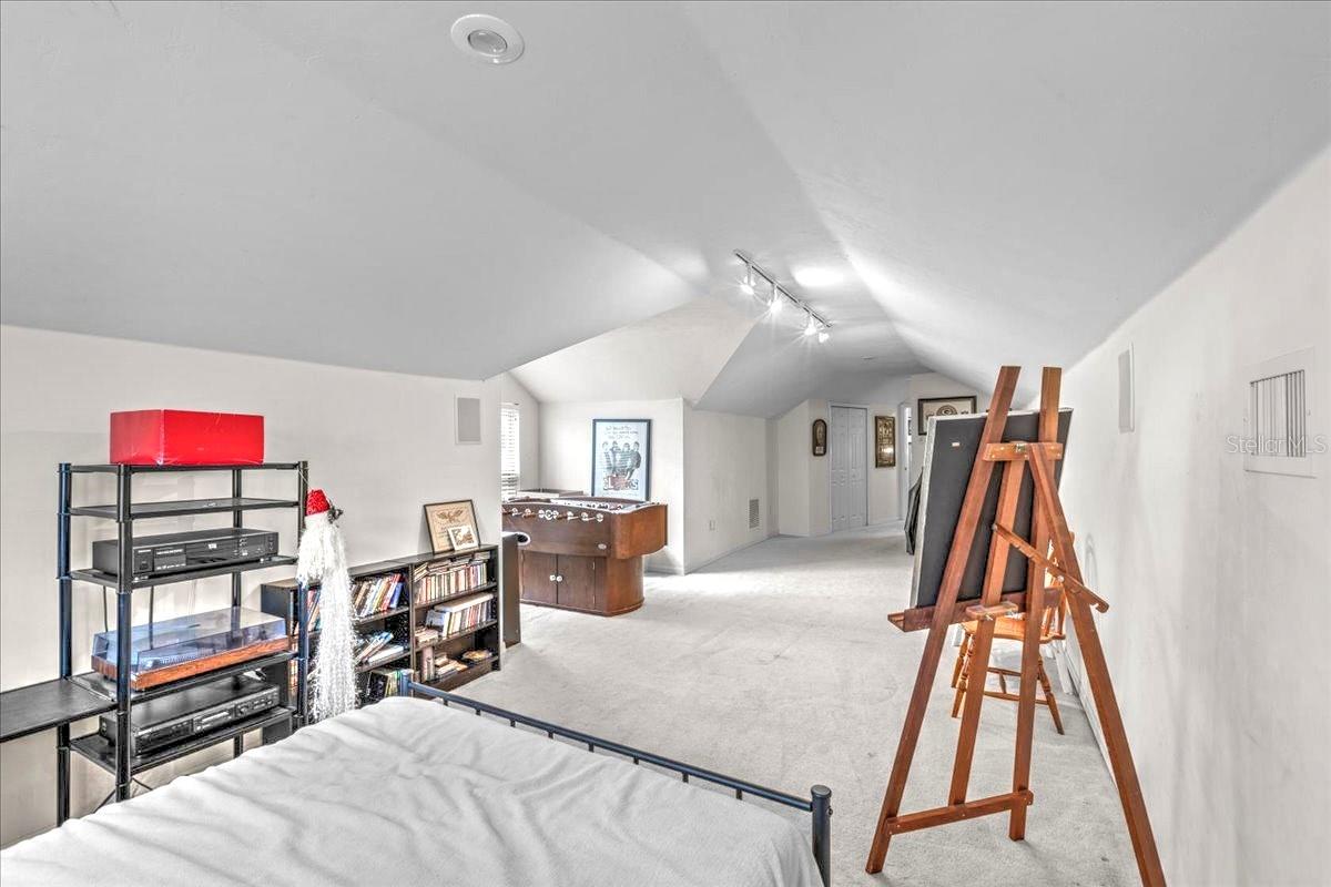 STEEPLECHASE FARMS - Residential