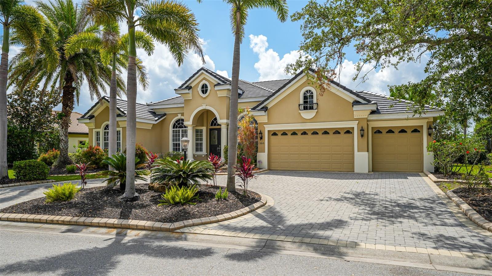 13616 LEGENDS WALK TERRACE