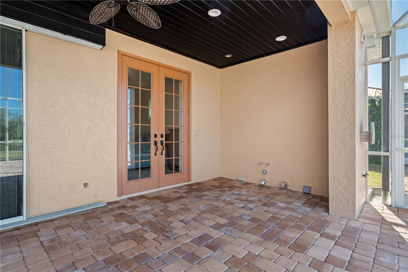 THE HABITAT - Residential