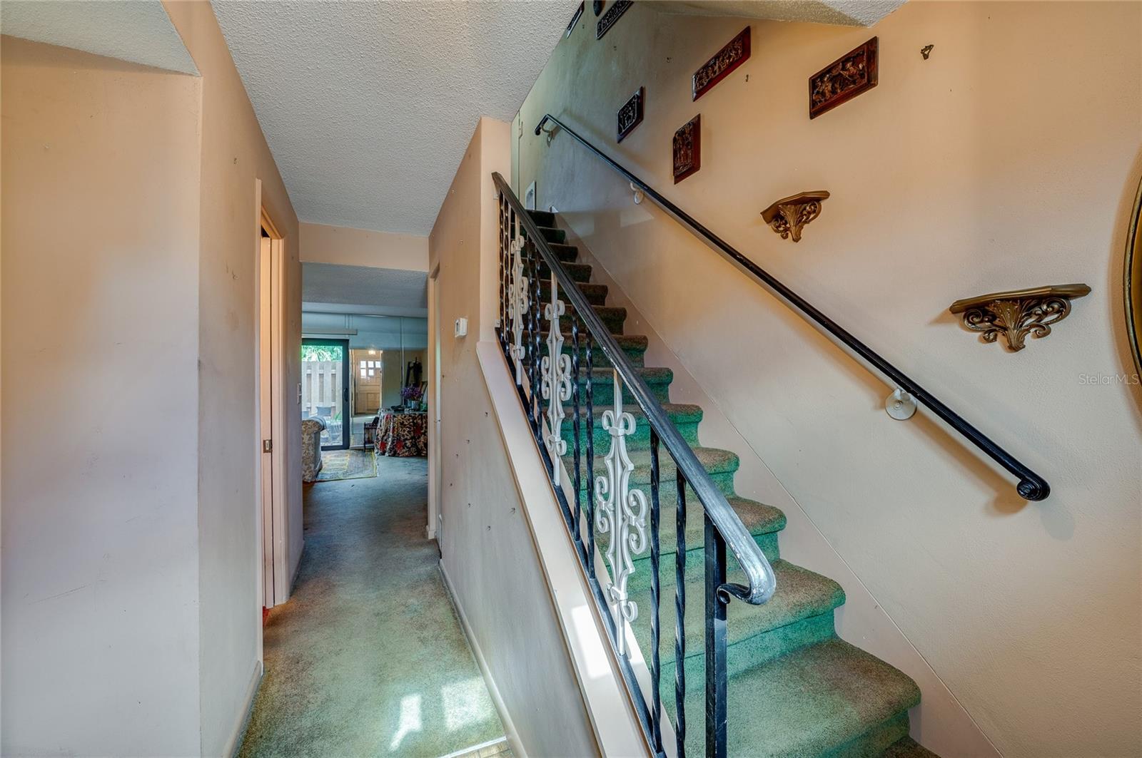 COBBLESTONE VILLAGE - Residential