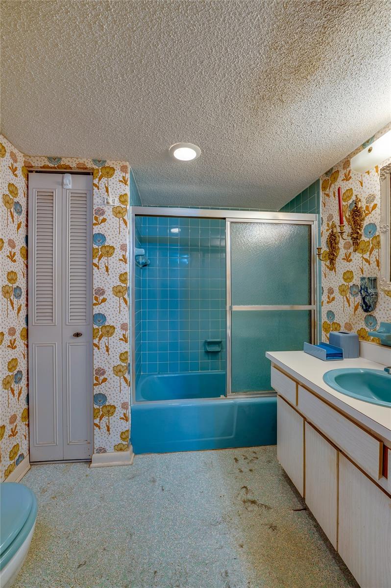 COBBLESTONE VILLAGE - Residential