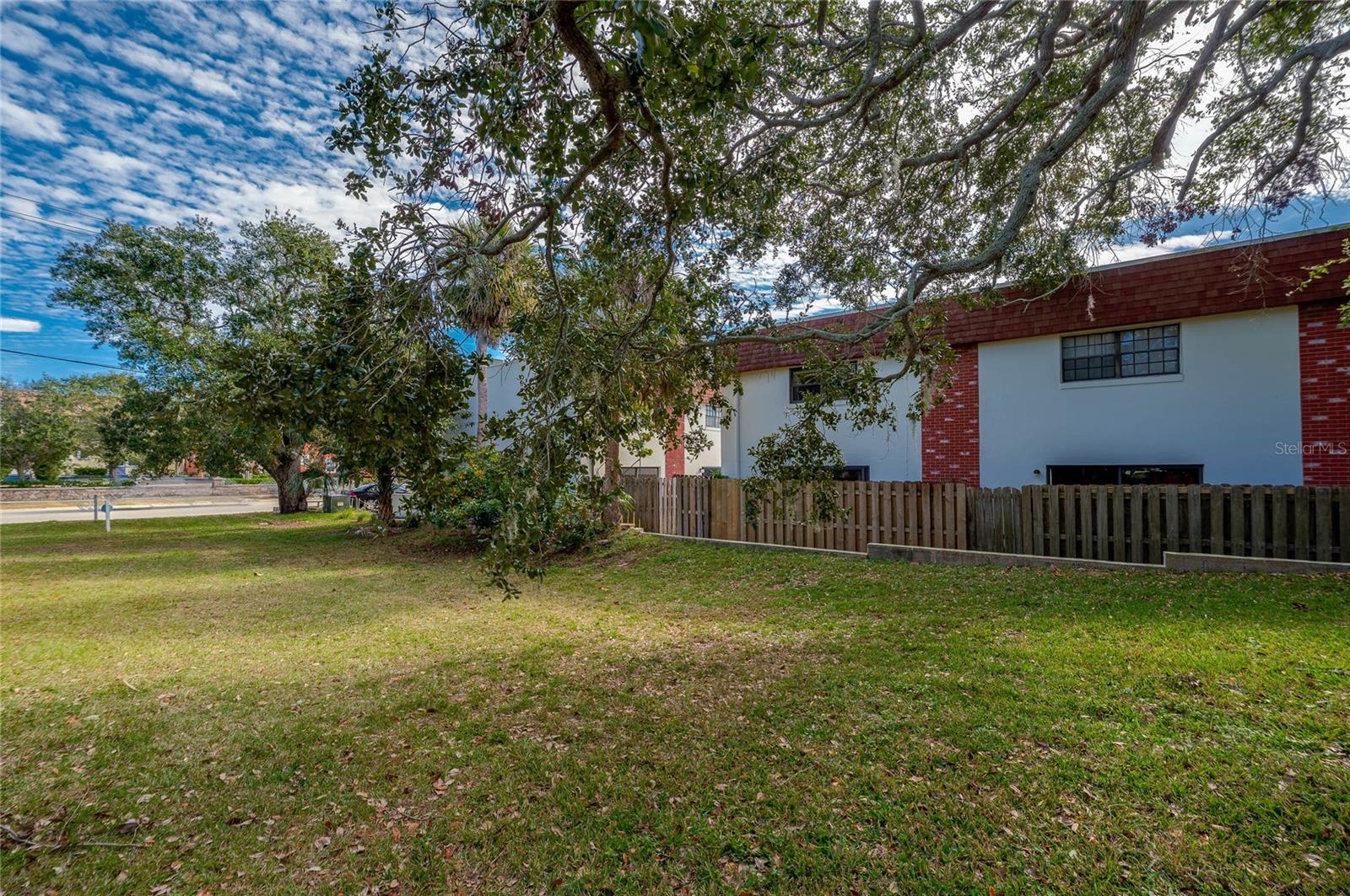 COBBLESTONE VILLAGE - Residential