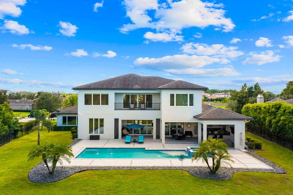 WATERSTONE - Residential