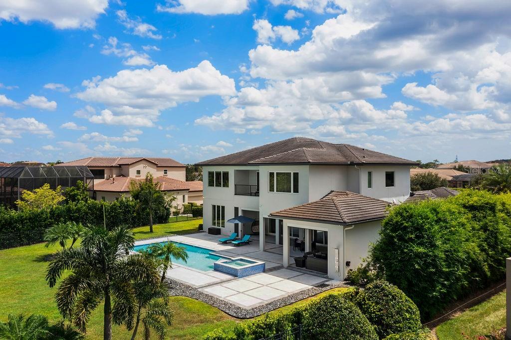 WATERSTONE - Residential