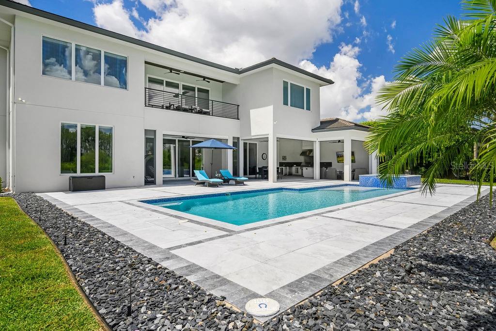 WATERSTONE - Residential