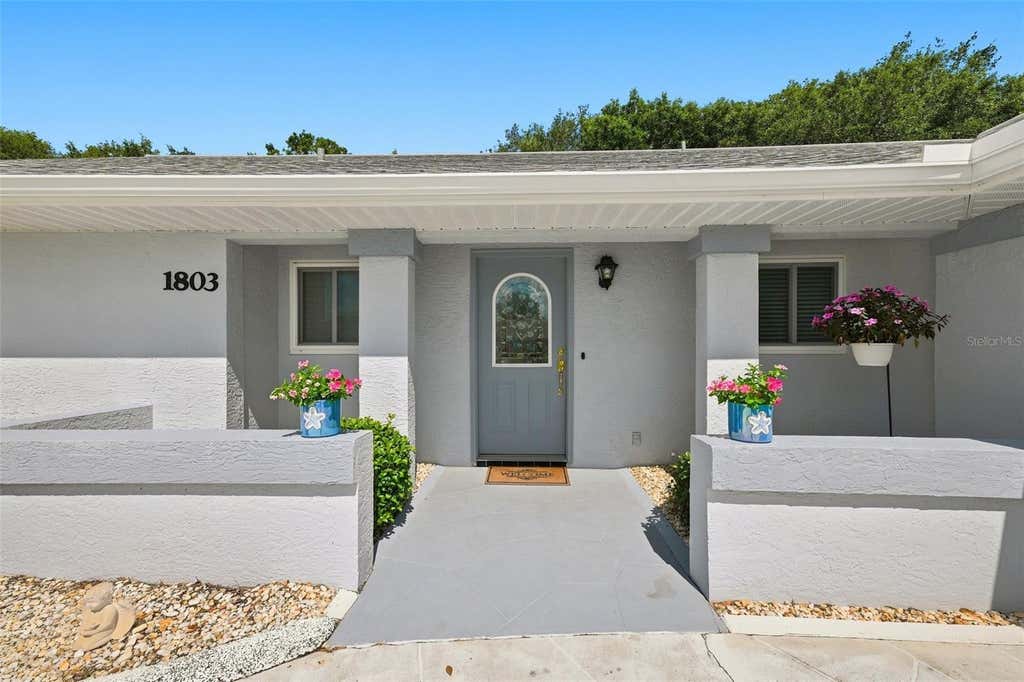 Photo of 1803 New Bedford Drive, Sun City Center, FL 33573 (MLS # TB8542835)
