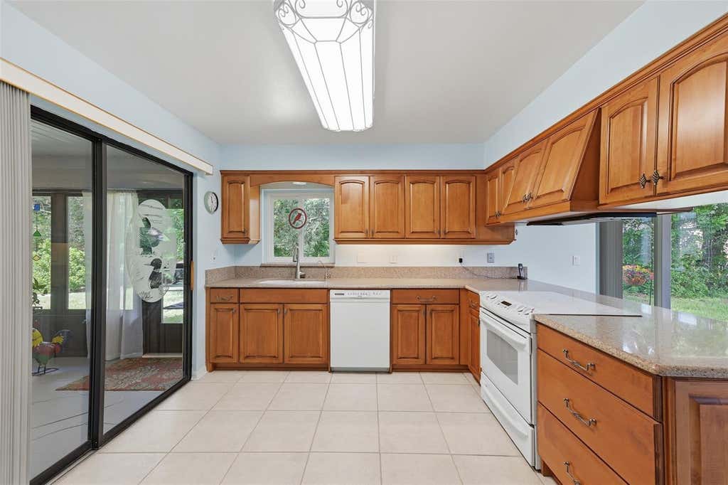 Photo of 1803 New Bedford Drive, Sun City Center, FL 33573 (MLS # TB8542835)