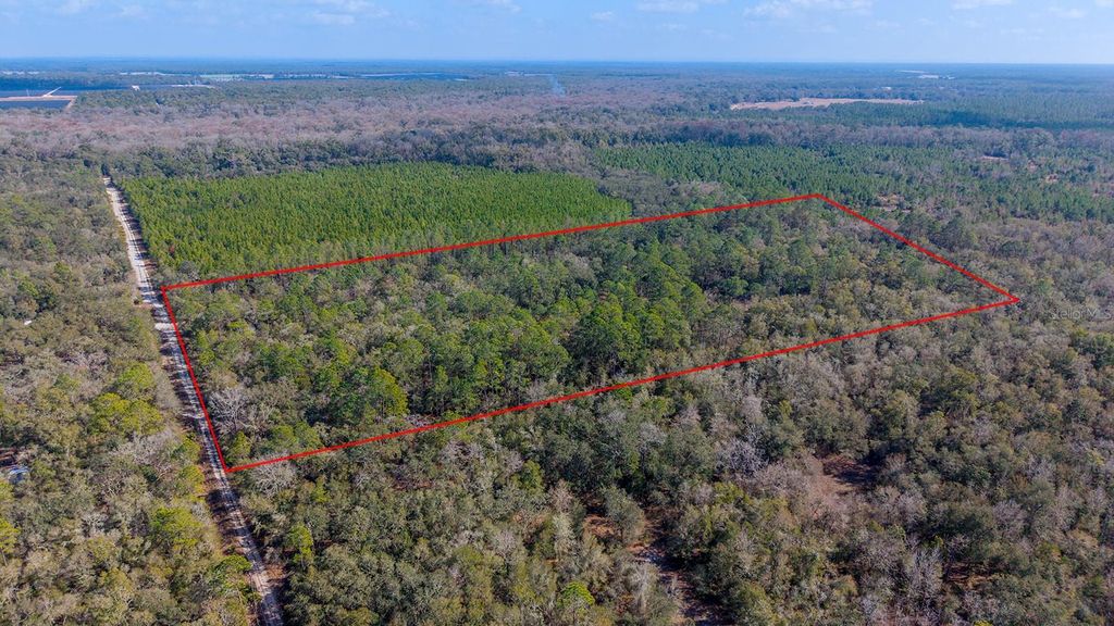 Photo of Tbd NE 25th Avenue, Branford, FL 32008 (MLS # GC537483)