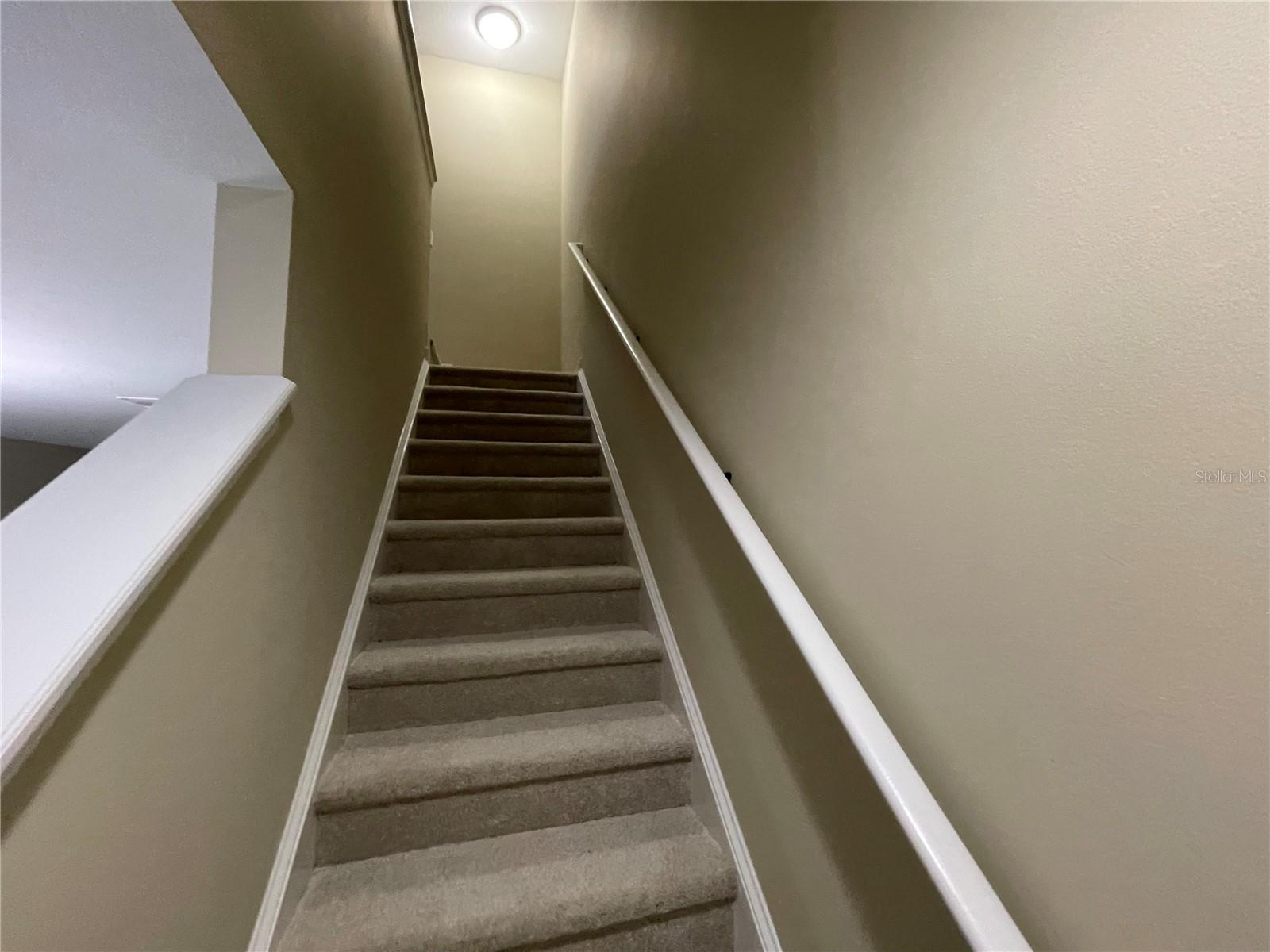 LONE STAR TWNHMS - Residential