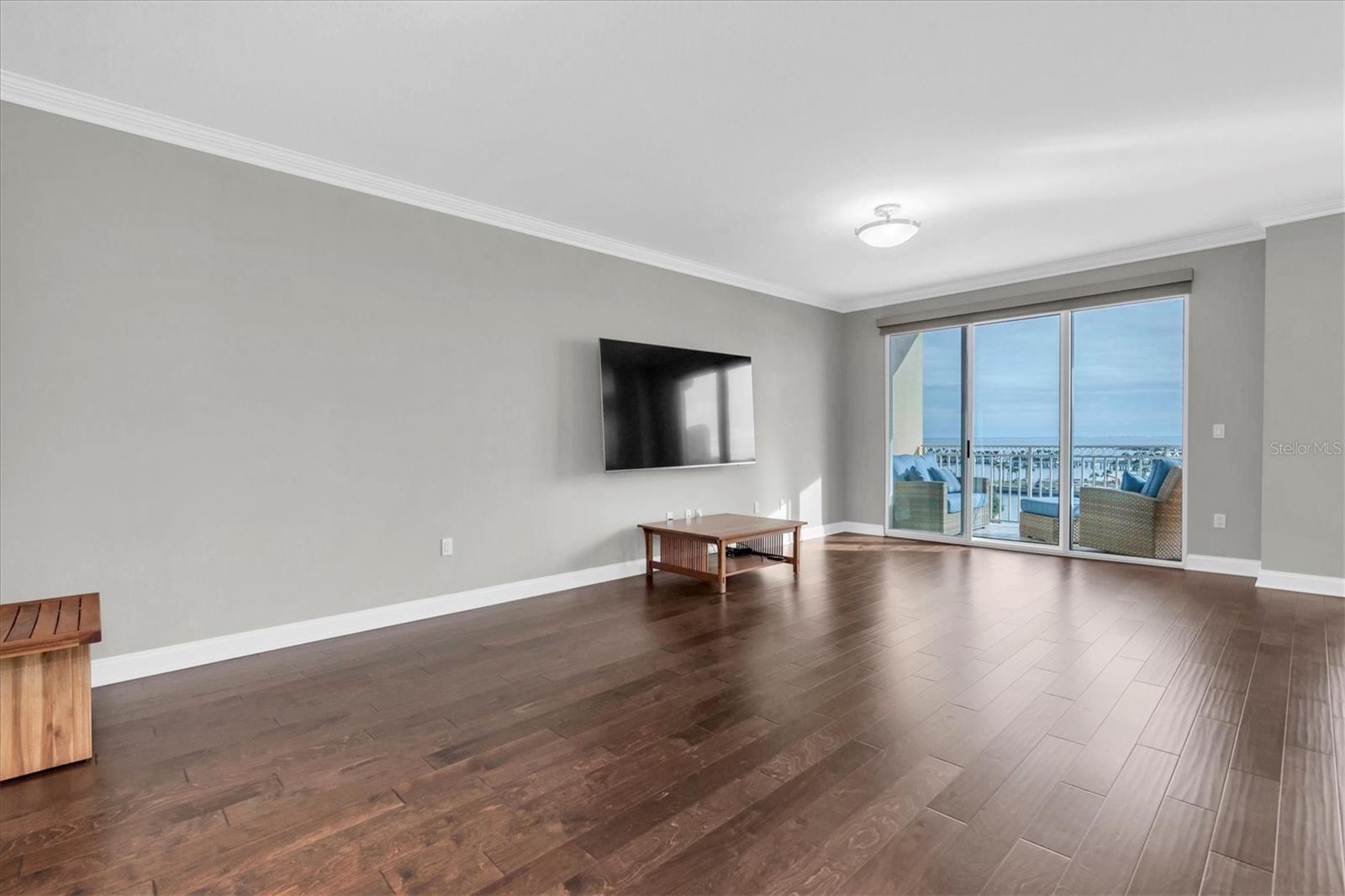 VINOY PLACE CONDO - Residential