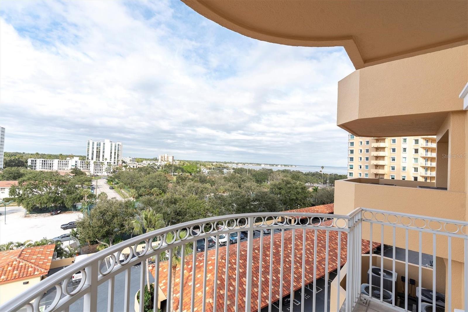 VINOY PLACE CONDO - Residential