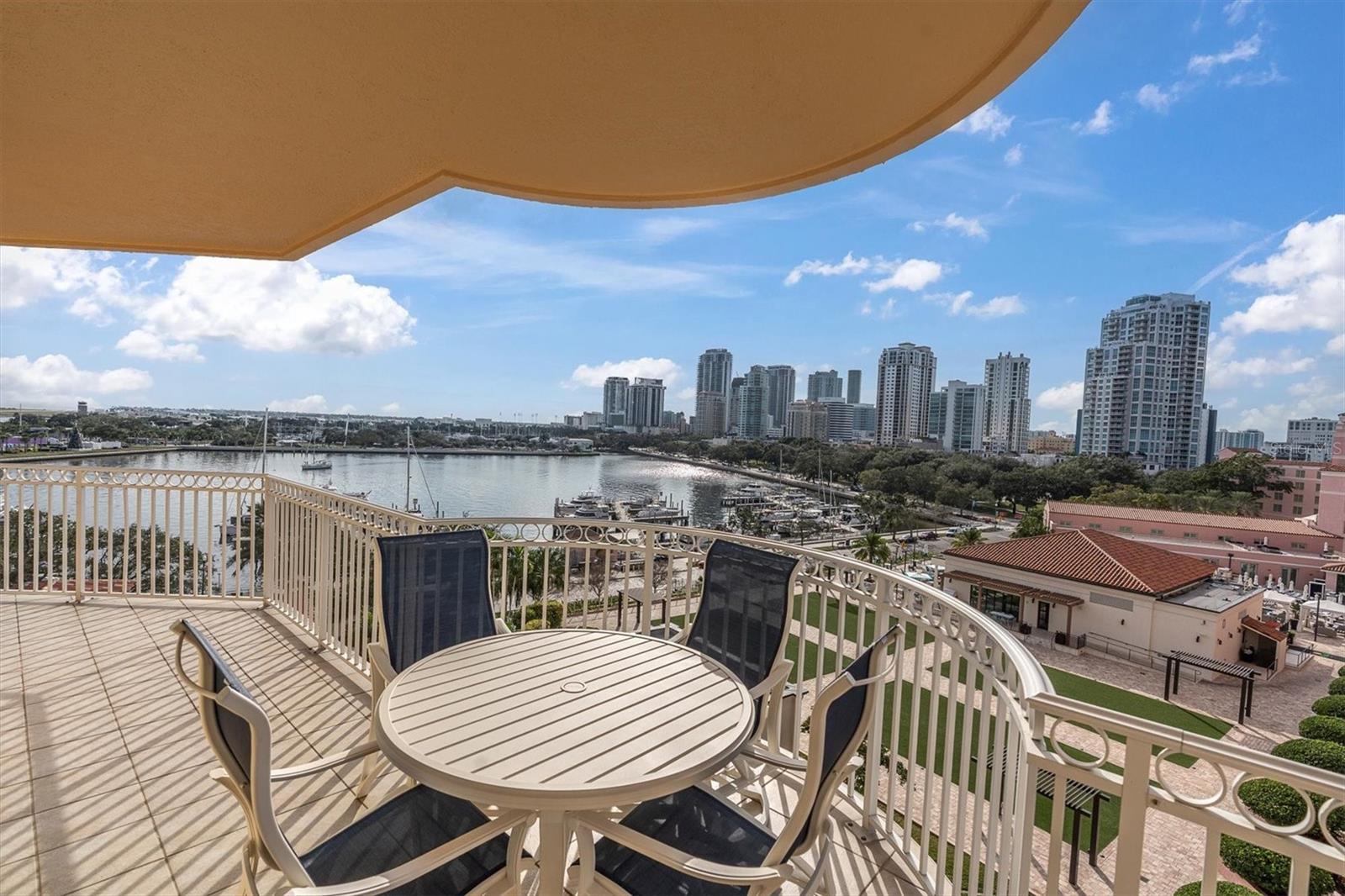 VINOY PLACE CONDO - Residential