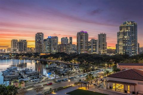 555 5TH AVENUE NE 711 ST PETERSBURG FL 33701