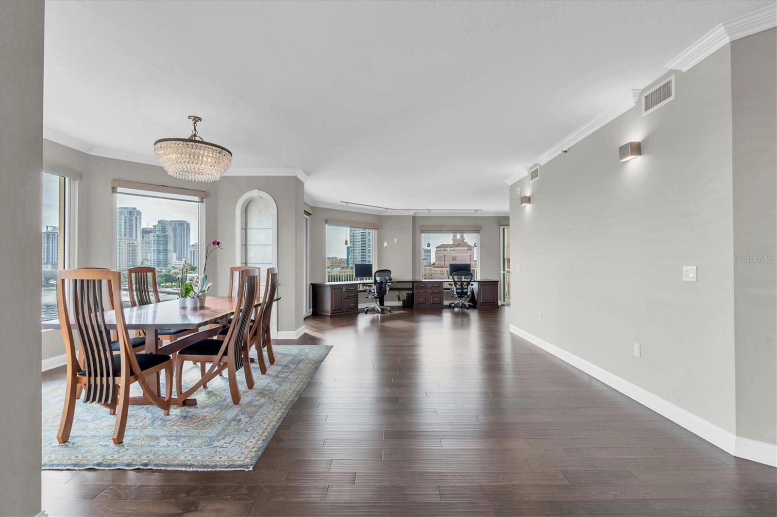 VINOY PLACE CONDO - Residential