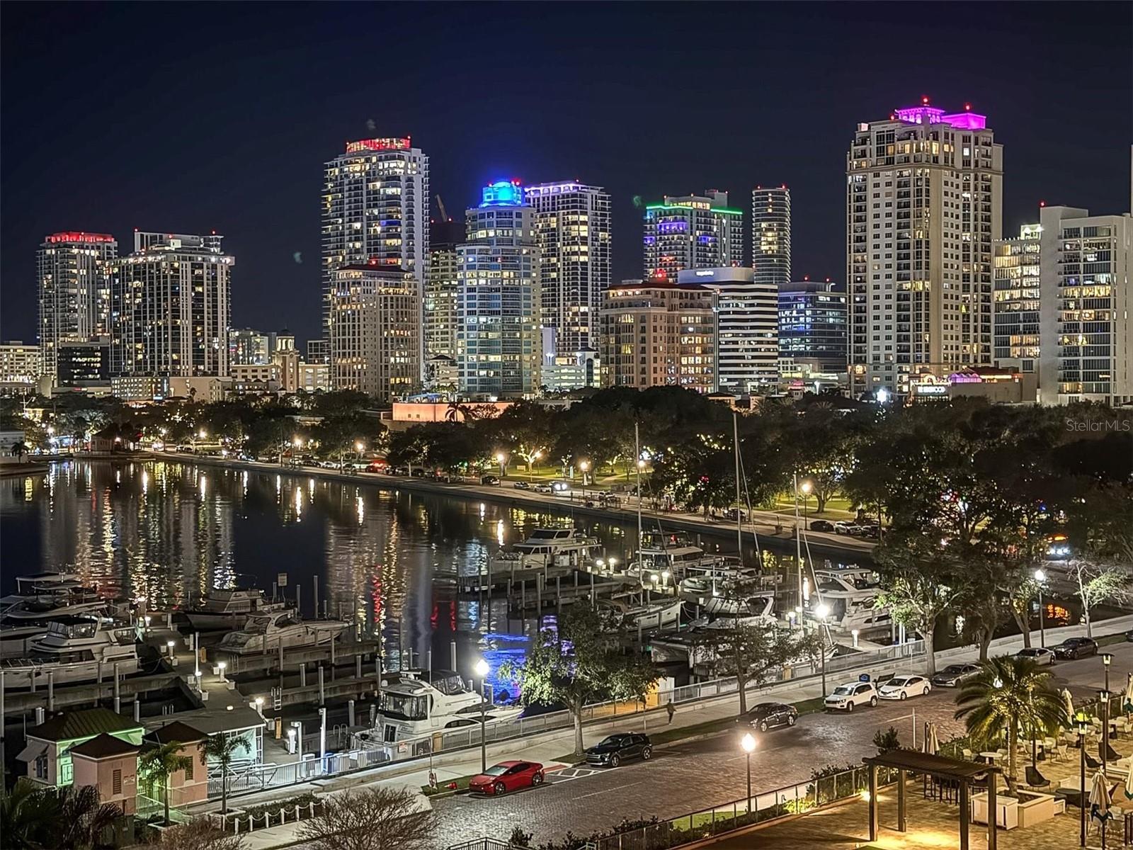 VINOY PLACE CONDO - Residential