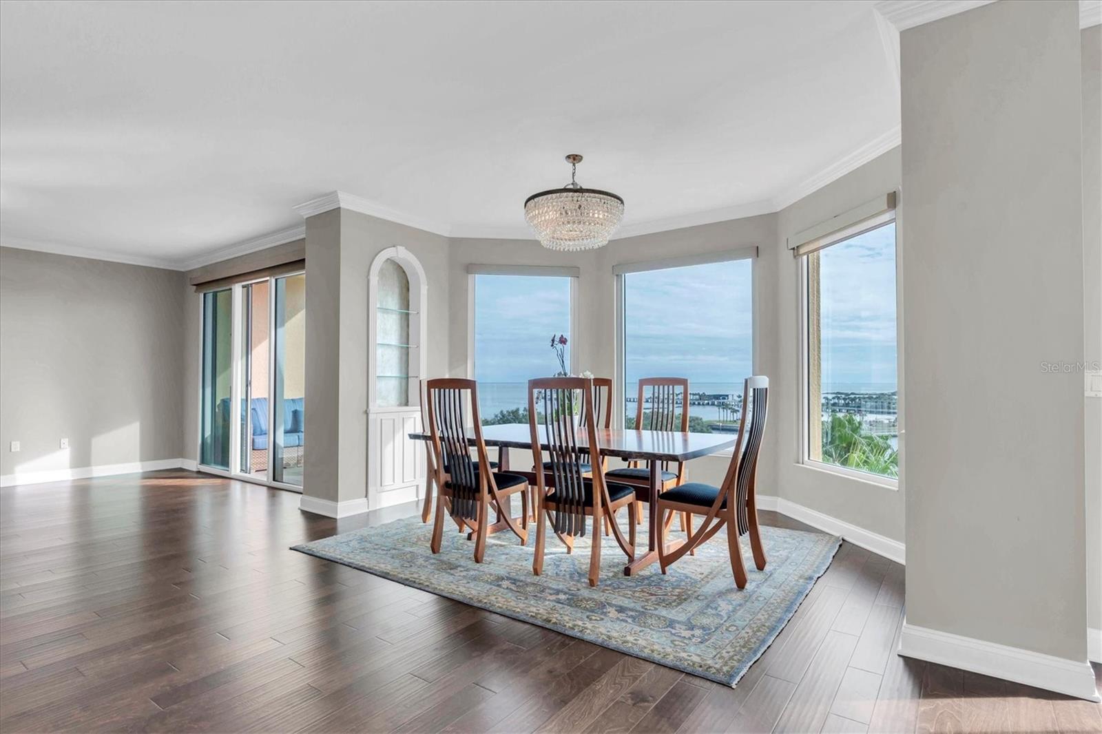 VINOY PLACE CONDO - Residential