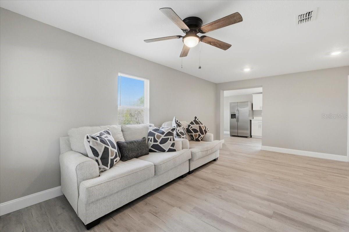 FLOOD & CARSONS ADD - Residential