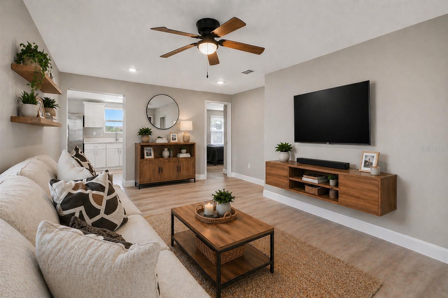 FLOOD & CARSONS ADD - Residential