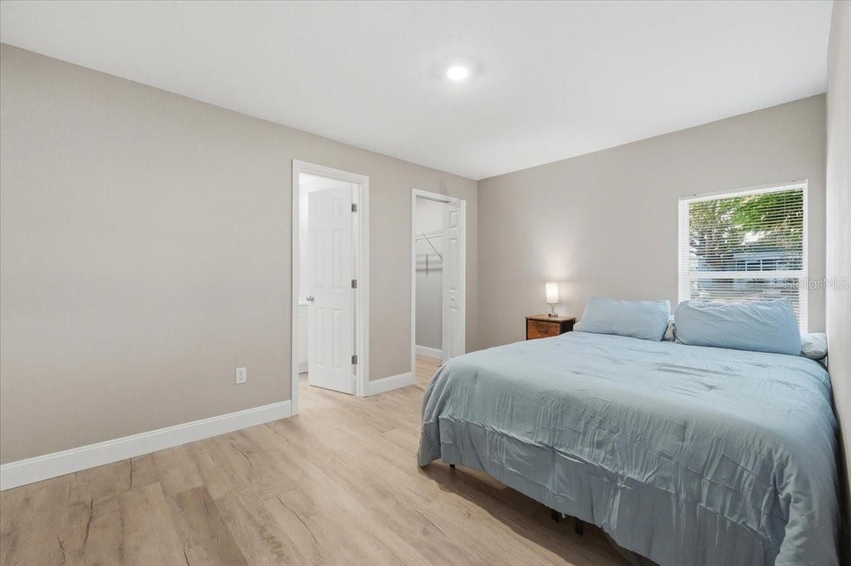 FLOOD & CARSONS ADD - Residential