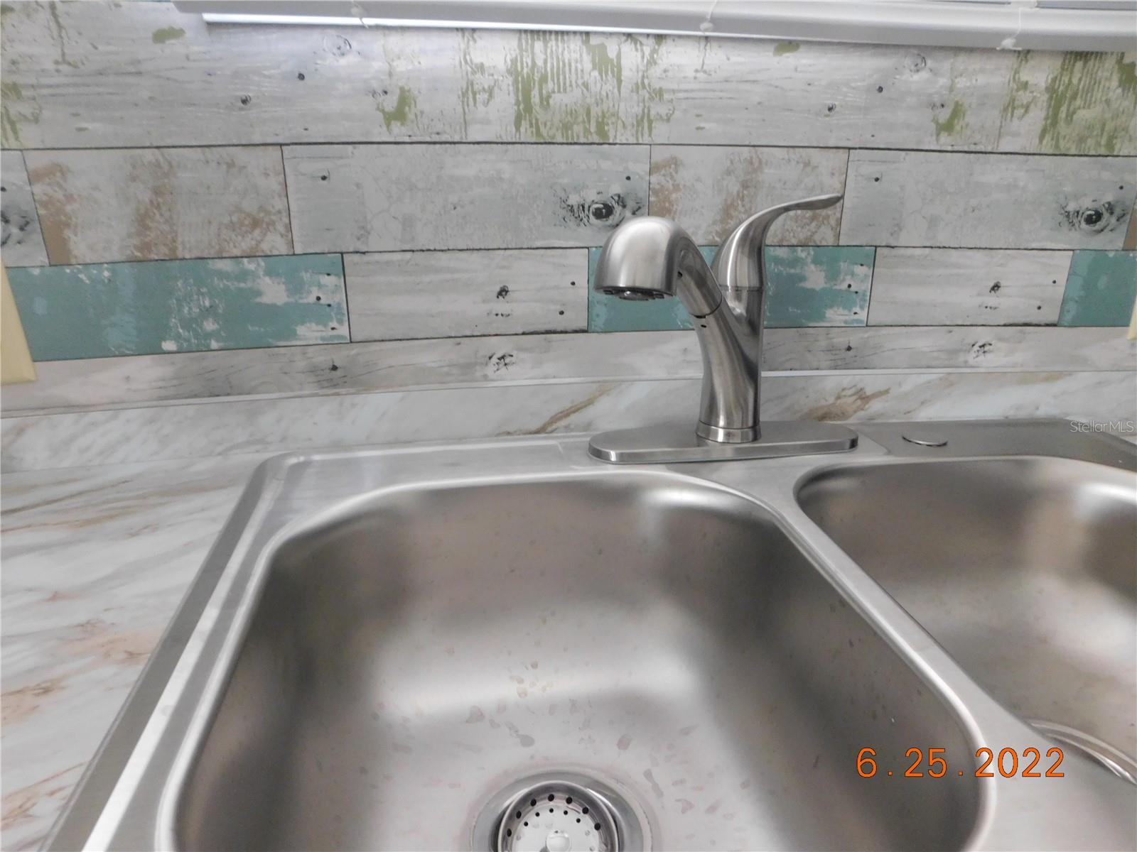 TERRA SIESTA MOBILE HOME PARK CO-OP - Residential Lease