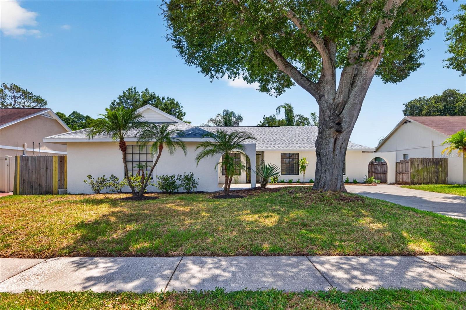 5106 PENNSBURY DRIVE