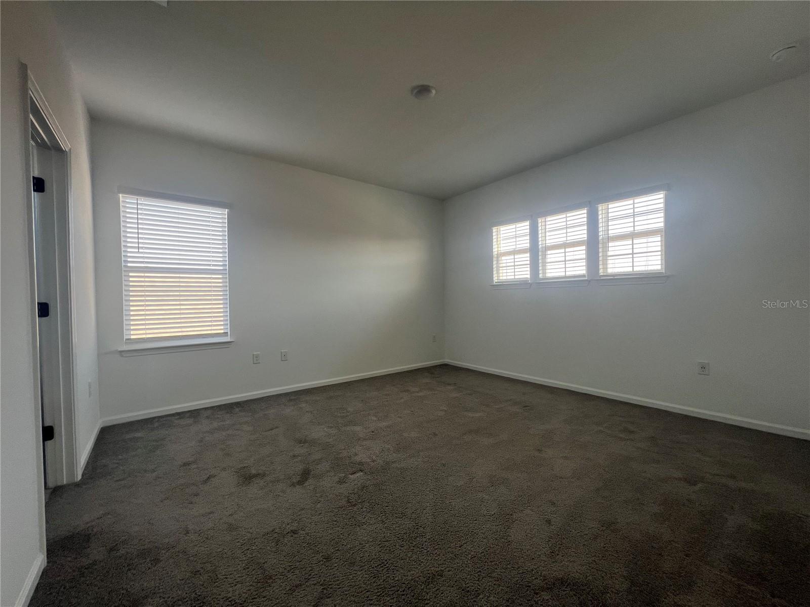 LAKESIDE/HAMLIN - Residential Lease