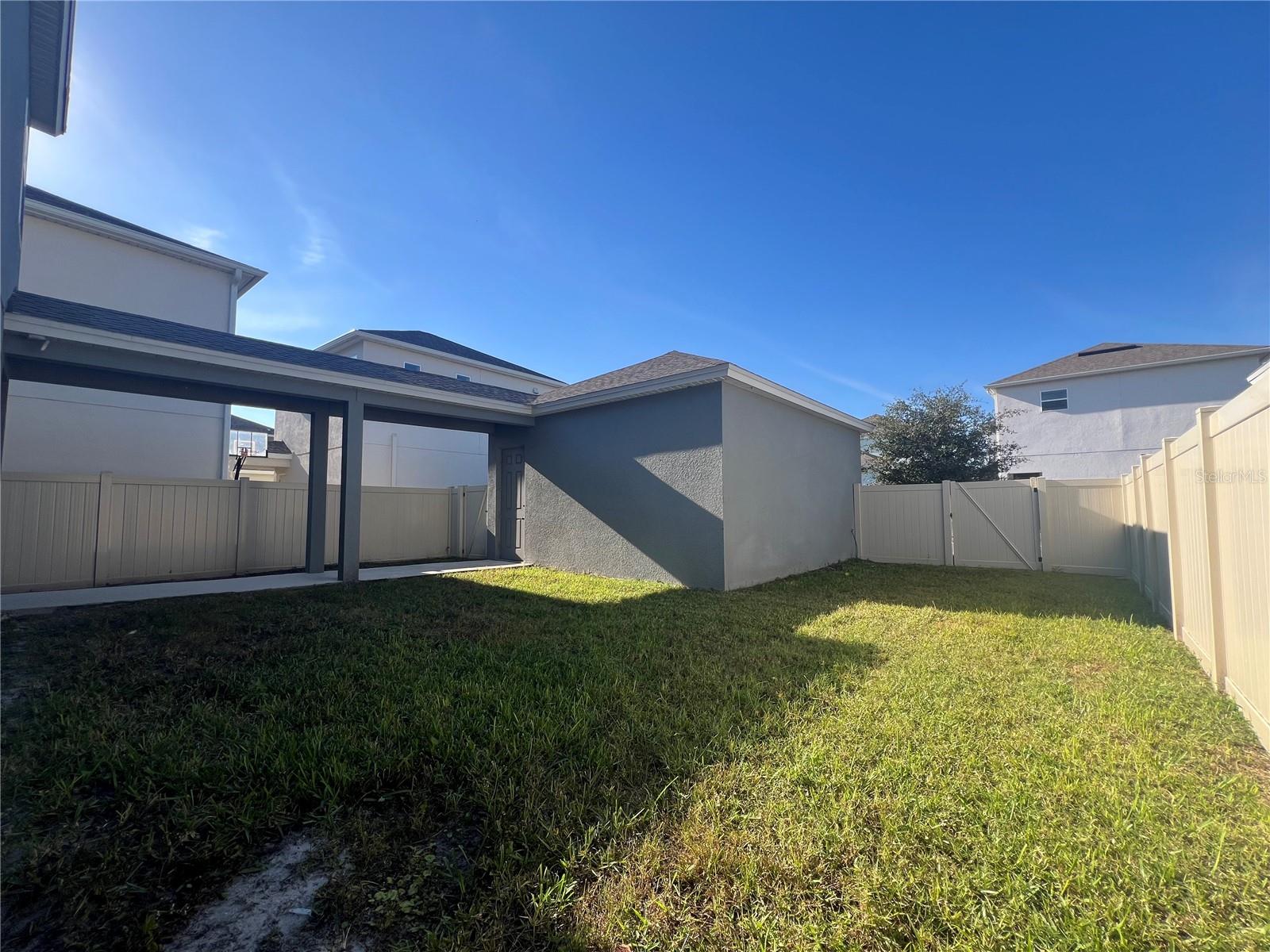 LAKESIDE/HAMLIN - Residential Lease