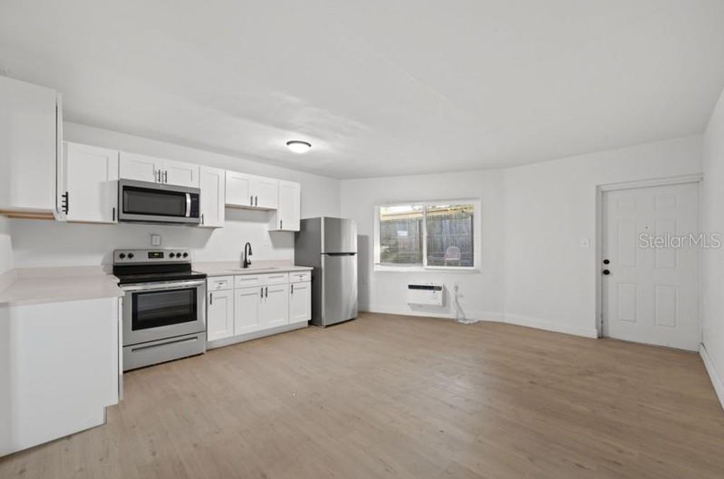 Photo of 1429 Laura Street, Clearwater, FL 33755 (MLS # TB8475426)