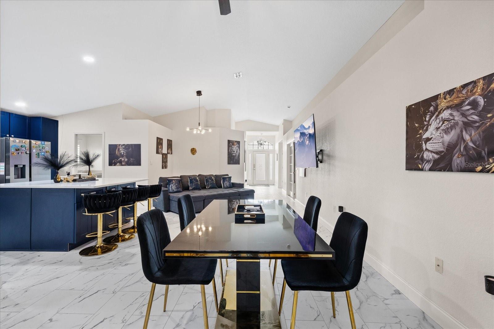11424 DORIAN COURT