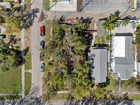 2963 DARTMOUTH AVENUE N ST PETERSBURG FL 33713
