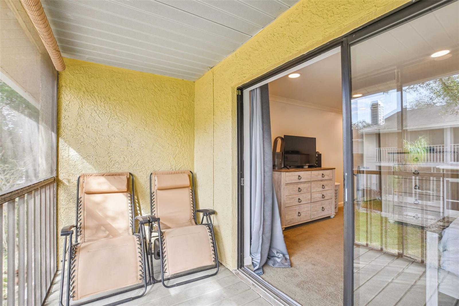 VILLAS OF SOMERSET WOODS CONDO THE - Residential